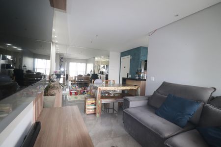 Apartamento à venda com 81m², 3 quartos e 2 vagasSala