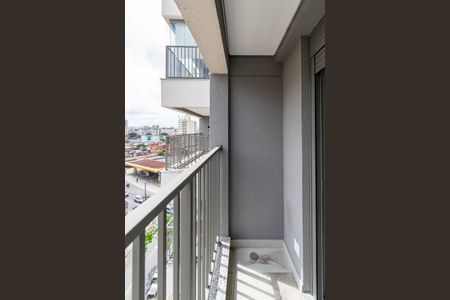 Apartamento à venda com 60m², 2 quartos e 1 vaga Apartamento à venda com 60m², 2 quartos e 1 vagaSacada da Suíte