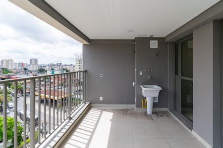 Apartamento à venda com 60m², 2 quartos e 1 vaga Apartamento à venda com 60m², 2 quartos e 1 vagaVaranda