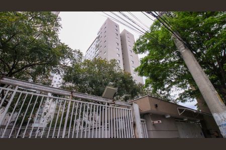 Apartamento à venda com 61m², 3 quartos e 1 vaga Apartamento à venda com 61m², 3 quartos e 1 vagaFachada
