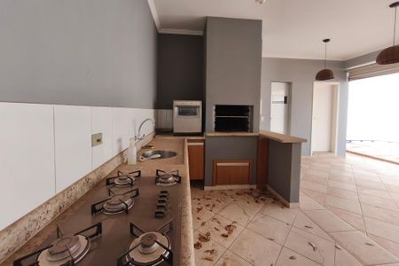 Casa de condomínio à venda com 334m², 4 quartos e 4 vagas Casa de condomínio à venda com 334m², 4 quartos e 4 vagasÁrea gourmet