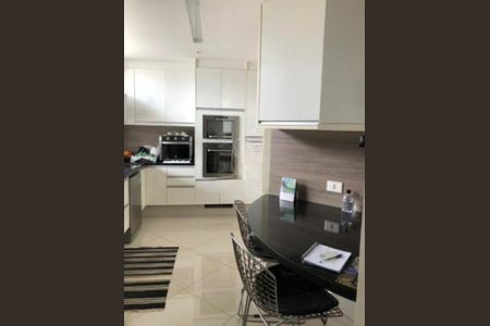 Apartamento à venda com 4 quartos, 337m² em Vila Morumbi, São Paulo