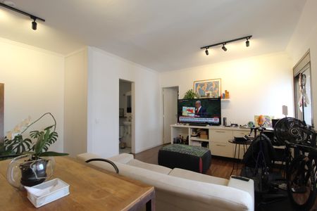 Sala de apartamento para alugar com 1 quarto, 60m² em Vila Nova Conceição, São Paulo