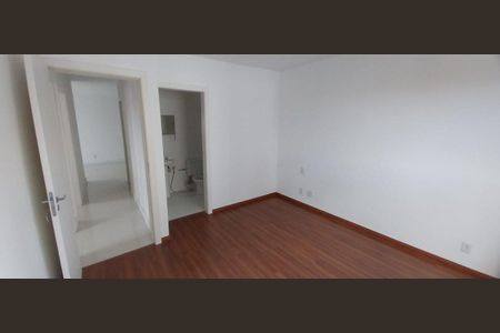 Sala de apartamento para alugar com 3 quartos, 84m² em Jardim Carvalho, Porto Alegre