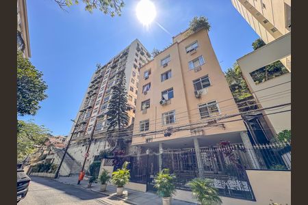 Apartamento à venda com 35m², 1 quarto e sem vagaFachada