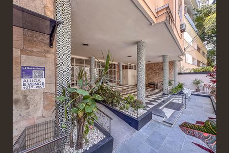 Apartamento à venda com 35m², 1 quarto e sem vagaFachada