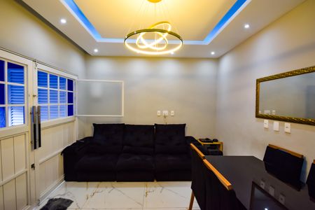 Casa à venda com 120m², 3 quartos e 1 vagaSala