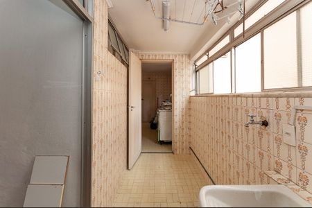 Apartamento à venda com 80m², 2 quartos e 1 vagaÁrea de Serviço