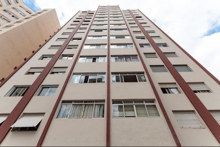 Apartamento à venda com 80m², 2 quartos e 1 vagaFachada
