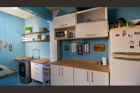 Apartamento à venda com 70m², 2 quartos e sem vaga Apartamento à venda com 70m², 2 quartos e sem vagaCozinha