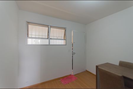 Apartamento à venda com 42m², 1 quarto e 1 vagaSala