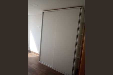 Quarto de casa para alugar com 3 quartos, 59m² em Xangri-Lá, Contagem