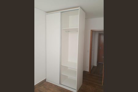 Quarto de casa para alugar com 3 quartos, 59m² em Xangri-Lá, Contagem