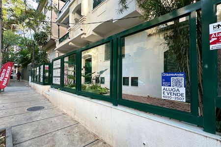 Apartamento à venda com 35m², 1 quarto e sem vaga Apartamento à venda com 35m², 1 quarto e sem vagaFachada