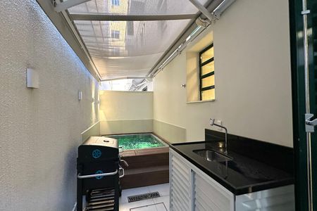 Apartamento à venda com 35m², 1 quarto e sem vaga Apartamento à venda com 35m², 1 quarto e sem vagaSacada