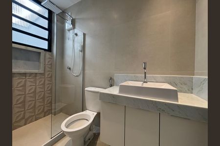 Apartamento à venda com 58m², 1 quarto e sem vaga Apartamento à venda com 58m², 1 quarto e sem vagaBanheiro social