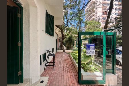 Apartamento à venda com 58m², 1 quarto e sem vaga Apartamento à venda com 58m², 1 quarto e sem vagaPlaca