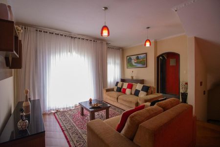 Casa para alugar com 4 quartos, 210m² em Vila Jerusalem, São Bernardo do Campo