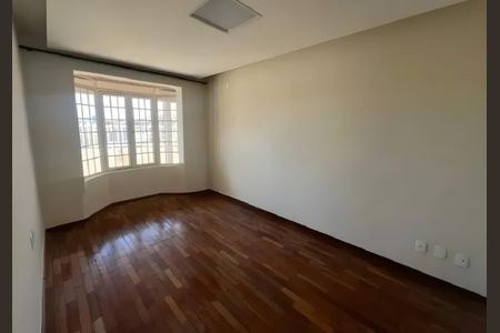 Sala de casa para alugar com 4 quartos, 583m² em São Bento, Belo Horizonte