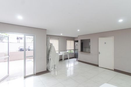 Apartamento à venda com 48m², 2 quartos e 1 vaga Apartamento à venda com 48m², 2 quartos e 1 vagaÁrea comum - Salão de festas