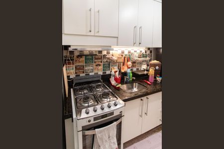 Apartamento à venda com 48m², 2 quartos e 1 vaga Apartamento à venda com 48m², 2 quartos e 1 vagaCozinha