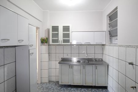 Apartamento à venda com 64m², 2 quartos e 1 vagaCozinha