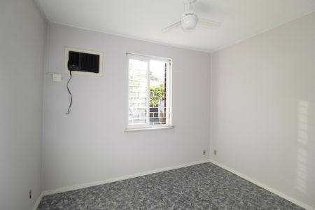 Quarto 1 de apartamento à venda com 2 quartos, 64m² em Passo D’areia, Porto Alegre