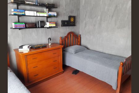 Casa à venda com 547m², 4 quartos e 5 vagas Casa à venda com 547m², 4 quartos e 5 vagasQuarto 1