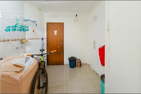 Apartamento à venda com 116m², 3 quartos e 1 vaga Apartamento à venda com 116m², 3 quartos e 1 vagaÁrea de serviço