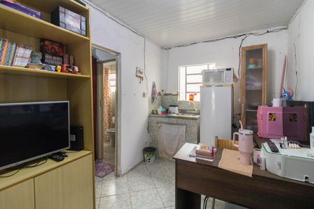 Casa à venda com 64m², 2 quartos e 4 vagasSala - Casa 2