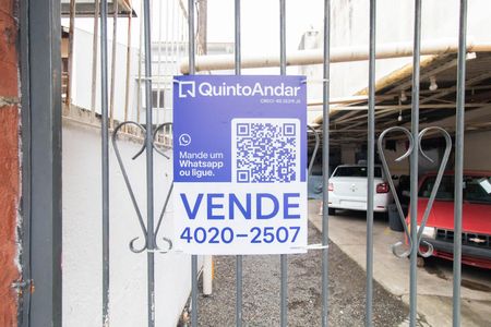Casa à venda com 64m², 2 quartos e 4 vagasPlaca