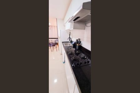 Cozinha de apartamento para alugar com 2 quartos, 45m² em Recreio dos Bandeirantes, Rio de Janeiro