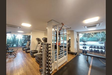 Apartamento à venda com 280m², 4 quartos e 4 vagas Apartamento à venda com 280m², 4 quartos e 4 vagasAcademia