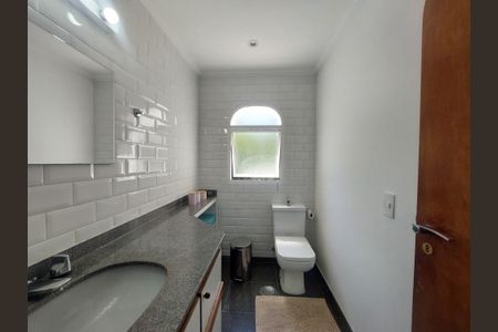 Apartamento à venda com 280m², 4 quartos e 4 vagas Apartamento à venda com 280m², 4 quartos e 4 vagasBanheiro da Suíte 2