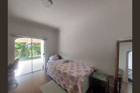 Apartamento à venda com 280m², 4 quartos e 4 vagas Apartamento à venda com 280m², 4 quartos e 4 vagasSuíte 2