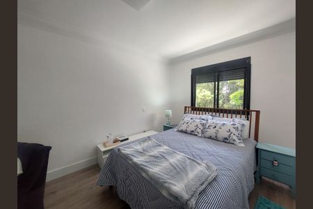 Apartamento à venda com 280m², 4 quartos e 4 vagas Apartamento à venda com 280m², 4 quartos e 4 vagasSuíte 4