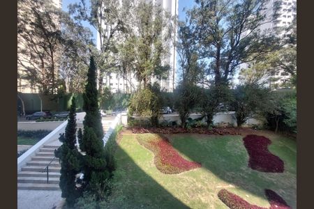 Apartamento à venda com 280m², 4 quartos e 4 vagas Apartamento à venda com 280m², 4 quartos e 4 vagasVista da Suíte 1