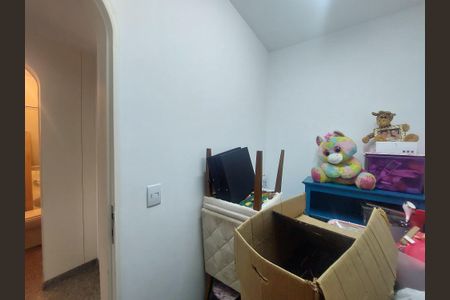 Apartamento à venda com 280m², 4 quartos e 4 vagas Apartamento à venda com 280m², 4 quartos e 4 vagasDespensa