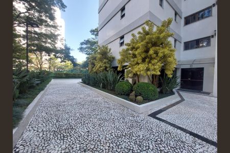 Apartamento à venda com 280m², 4 quartos e 4 vagas Apartamento à venda com 280m², 4 quartos e 4 vagasÁrea comum