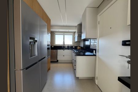 Apartamento à venda com 184m², 3 quartos e 3 vagasCozinha
