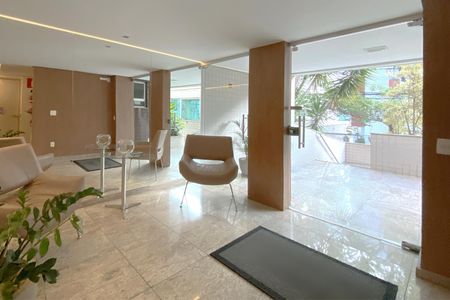 Apartamento à venda com 260m², 4 quartos e 5 vagasÁrea comum - Hall