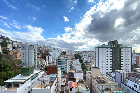 Apartamento à venda com 260m², 4 quartos e 5 vagasVista Varanda da Sala