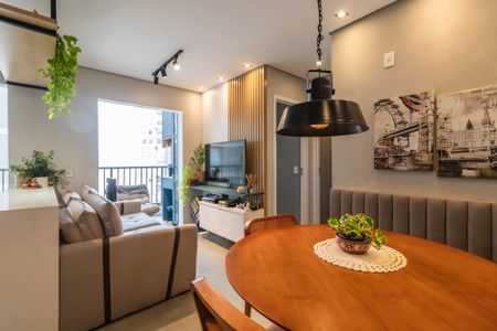Apartamento à venda com 52m², 2 quartos e 1 vagaSala