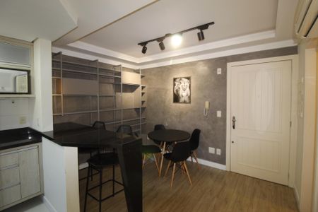 Sala de apartamento para alugar com 1 quarto, 73m² em Mont’serrat, Porto Alegre