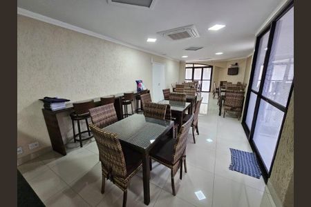 Apartamento à venda com 60m², 2 quartos e 1 vaga