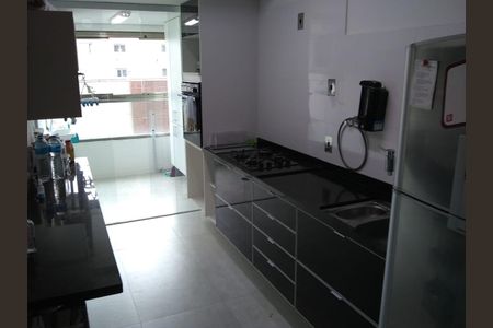 Apartamento à venda com 2 quartos, 70m² em Itaim Bibi, São Paulo