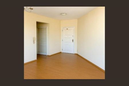 Apartamento à venda com 2 quartos, 65m² em Sagrada Família, Belo Horizonte