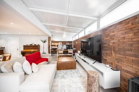 Apartamento à venda com 2 quartos, 121m² em Rio Branco, Porto Alegre