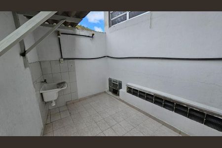 Casa à venda com 1 quarto, 30m² em Santa Rosa, Niterói