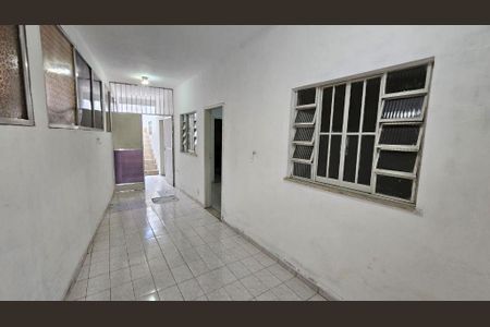 Casa à venda com 1 quarto, 30m² em Santa Rosa, Niterói